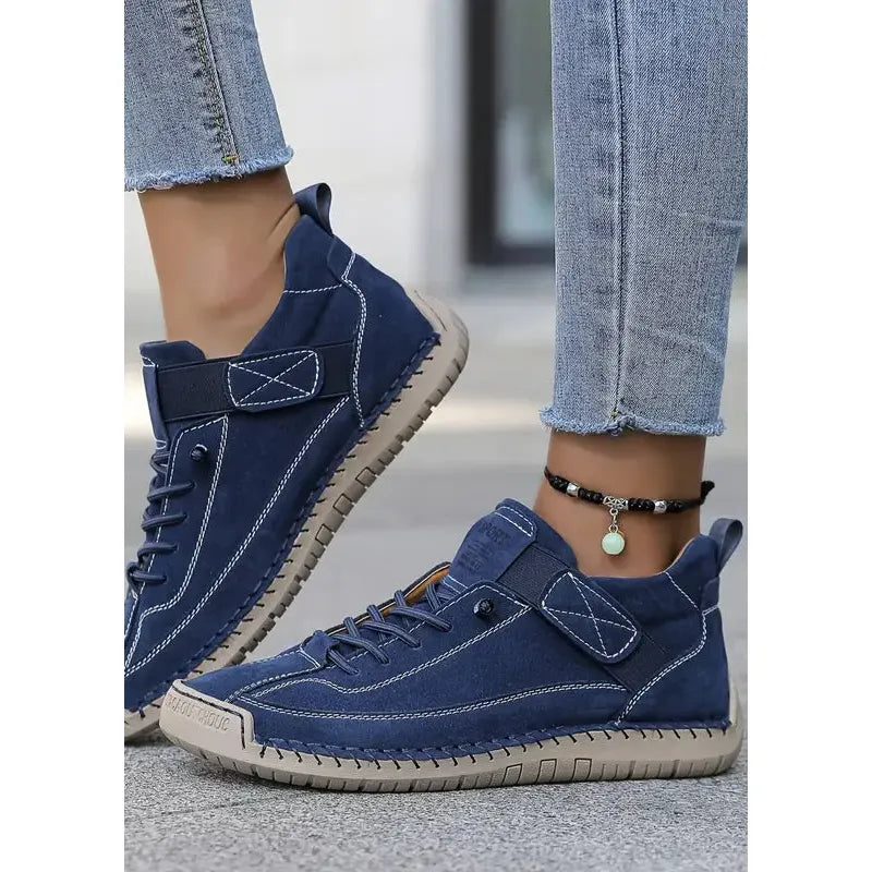 Elira - Comfortable and Supportive Sneakers